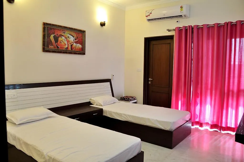 Mohini Home Stay Agra  Agra (Uttar Pradesh)